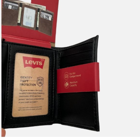 Levi's Men's Trifold Wallet RFID-Blocking Maximum-Capacity Black Gift Boxed - Picture 7 of 10